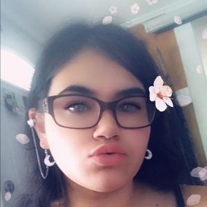 Meet your Posher, Jasmine